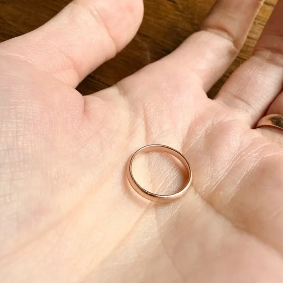 Antique Ostby & Barton 10k gold baby ring - Picture 2 of 5